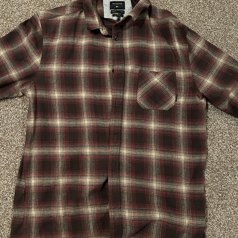 Brand new O’Neil flannel. Brown. Size large. Never worn